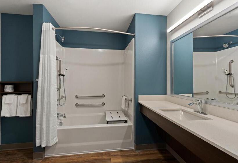 Люкс Адаптированный для Инвалидов, Woodspring Suites Tolleson   Phoenix West