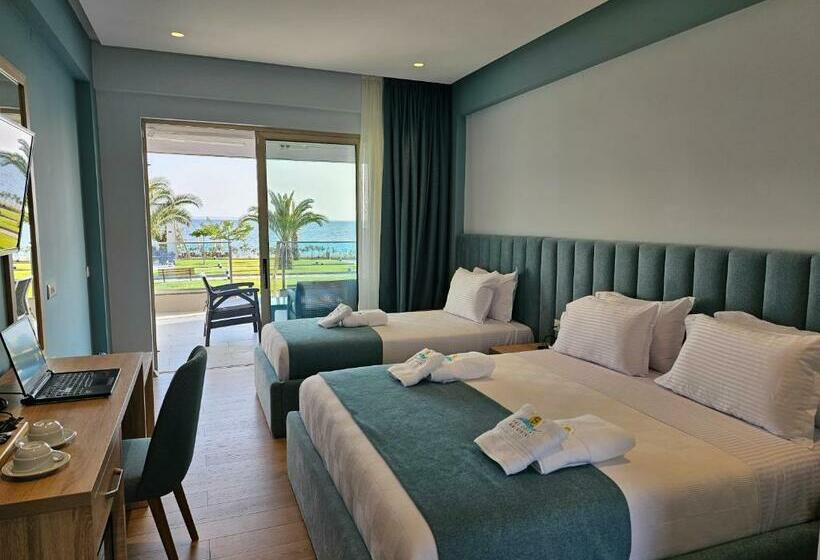 Трехместный Superior Вид на Море, Seacoast Resort Halkidiki