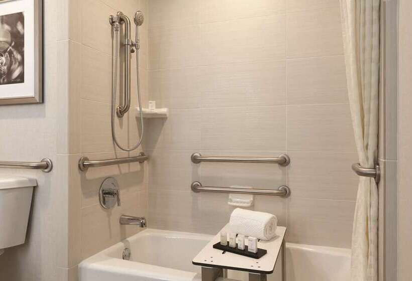 Люкс, Home2 Suites By Hilton Middletown