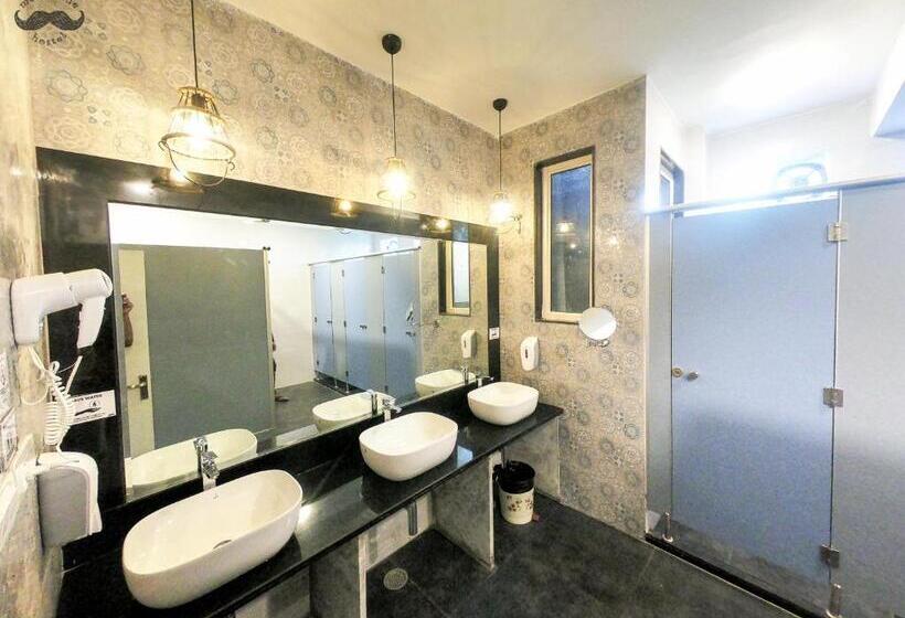 带共用卧室公用房间的床, Moustache Hostel Jaipur