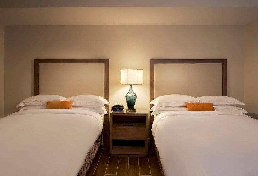 Люкс Premium 2 Спальни, Hilton Grand Vacations Club Ocean Oak Resort Hilton Head