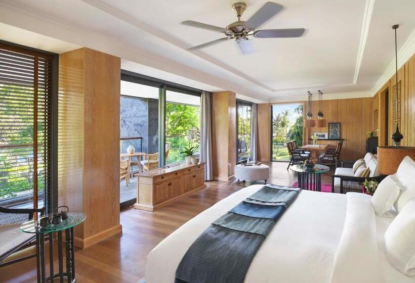 Люкс Премиум, Indigo Bali Seminyak Beach, An Ihg