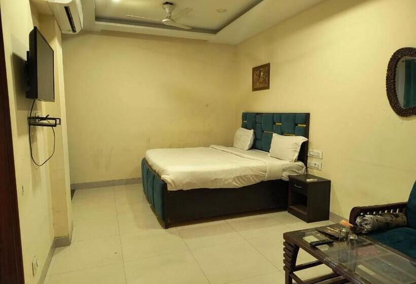 اتاق سوپریور, Fabhotel Shiv Rachna