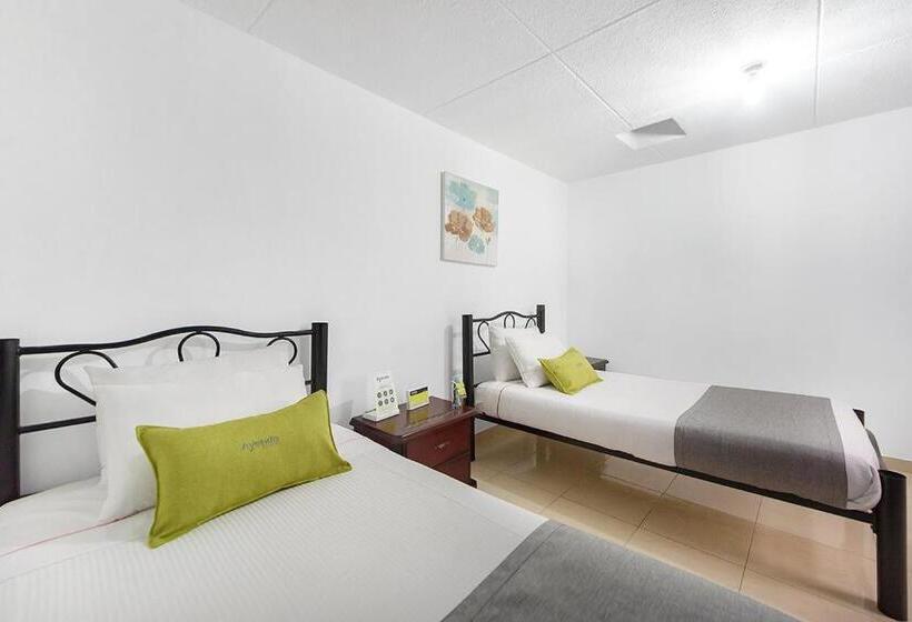标准三人间, Casa Normandia
