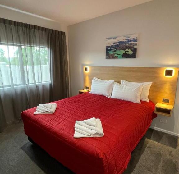 Апартаменты 1 Спальня, Sierra Motel And Apartments