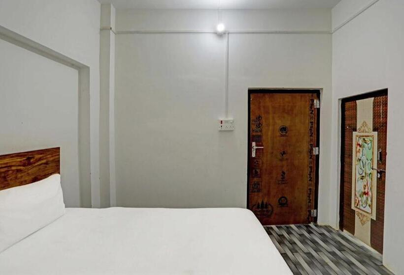 三人经典房间, Oyo Hotel Happy Inn