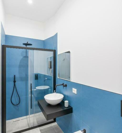اتاق لوکس با تخت بزرگ, Pangea Luxury Rooms