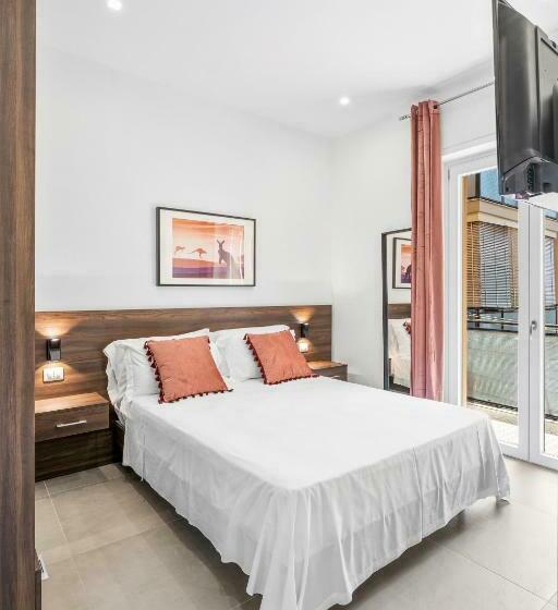 اتاق استاندارد با تخت بزرگ, Pangea Luxury Rooms