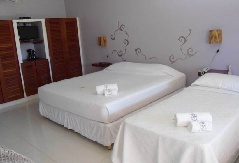 Номер Стандарт Трехместный, Fazenda Fiore Resort