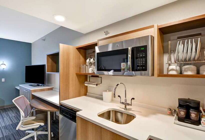 Standard Studio Kingsize Bett, Home2 Suites By Hilton Indianapolis Downtown