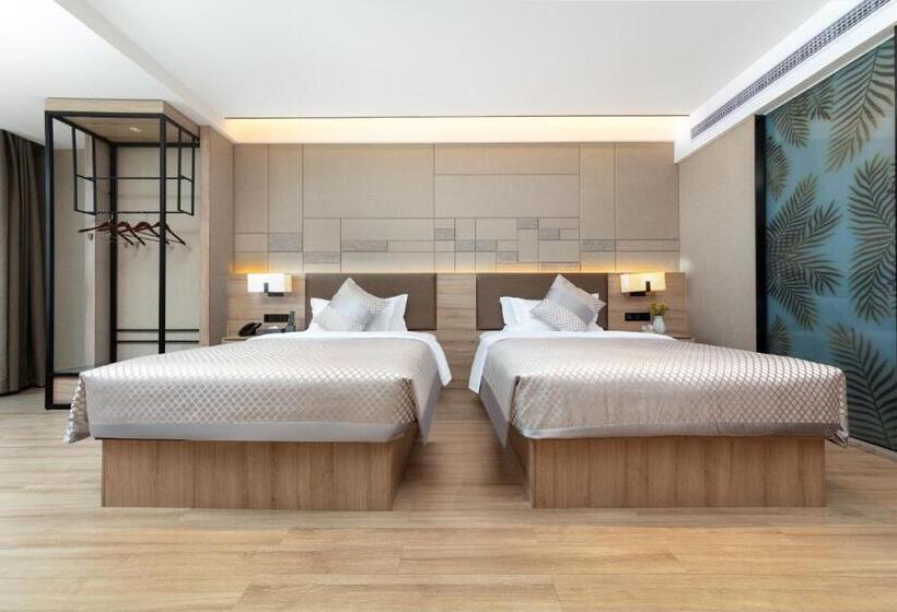 Номер Стандарт Вид на Море, 莫林酒店(moning Hotel）