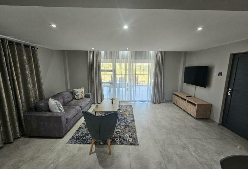 Апартаменты 2 Спальни, Casa De Luxe