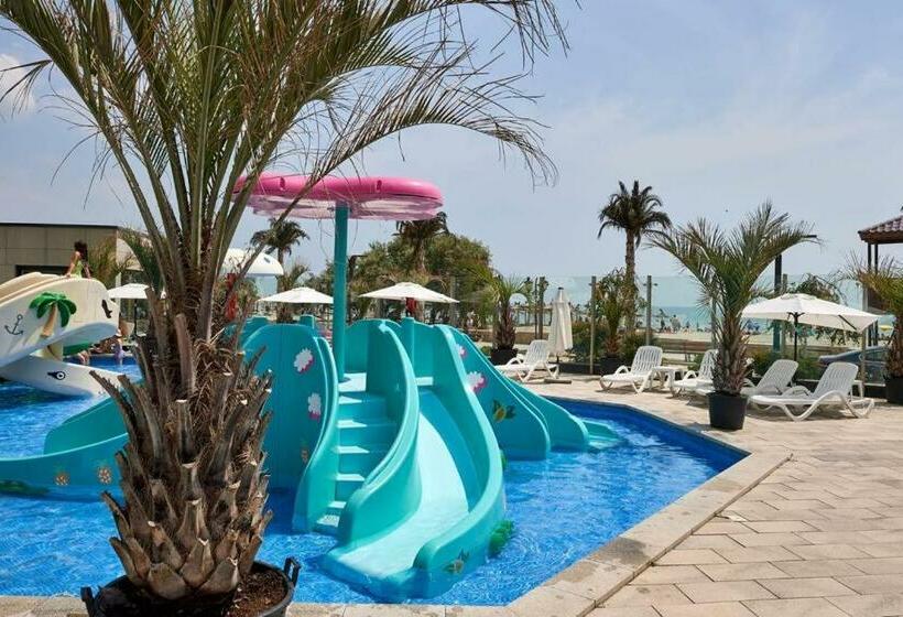 آپارتمان 1 خوابه با چشم‌انداز دریا, Apartamente Indigo By Alz