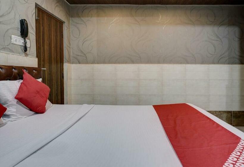 Трехместный Номер Классика, Sapna Residency