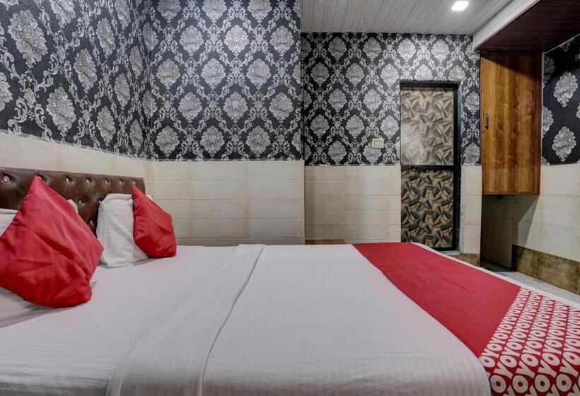 Трехместный Номер Классика, Sapna Residency