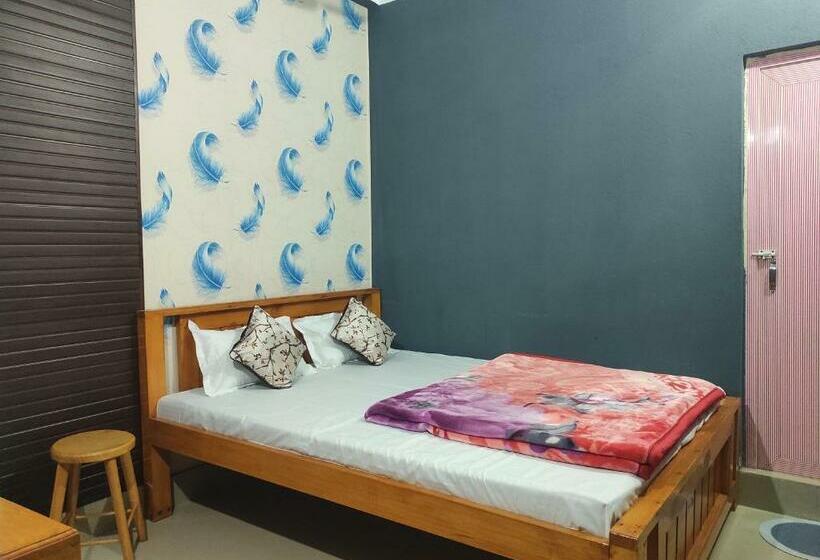 Номер Стандарт, Eight Lucky Homestay