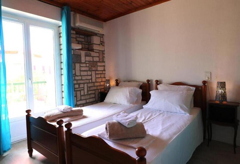 Номер Стандарт, Hôtel De L Aven
