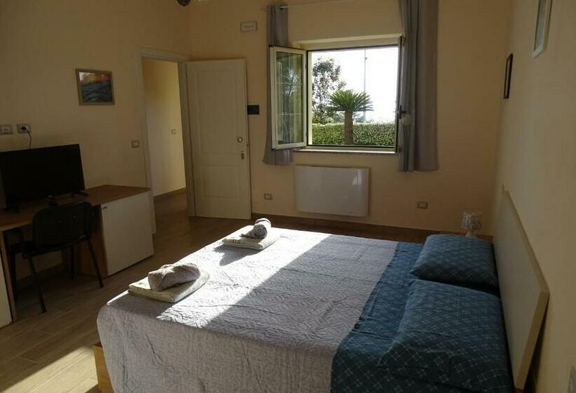 Номер Стандарт, B&b Nucria   Nocera Terinese