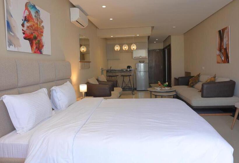 Люкс Повышенной Комфортности, Playa Del Pacha Suites