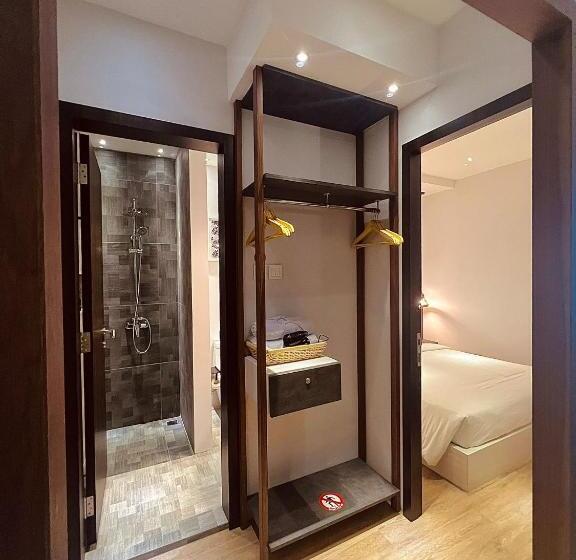 行政套房, Oxy Suites 1 01 At Shop House Meisterstadt Pollux Habibie