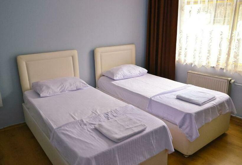 패밀리 룸, Trabzon Feyzan Otel