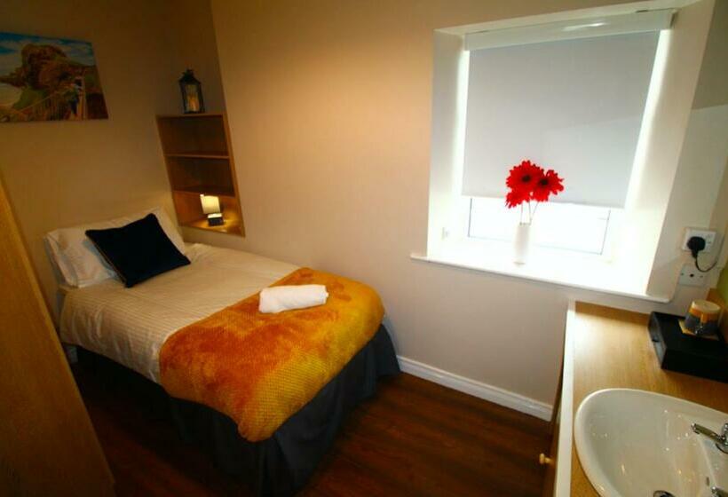 اتاق استاندارد یک نفره, Beulah Guest House