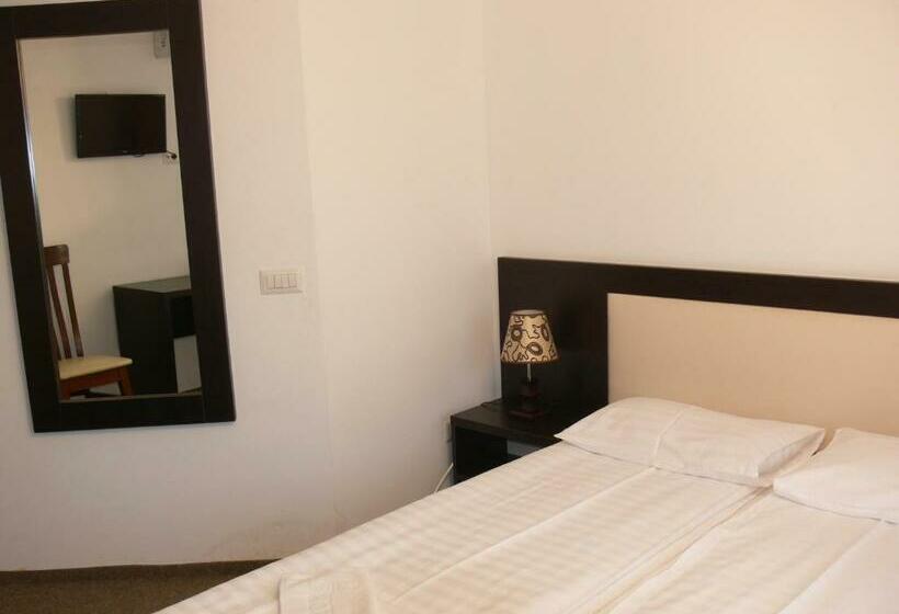 غرفة سوبيريور مزودة بشرفة, & Medspa Siret