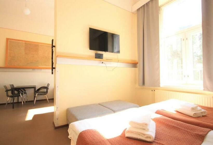 Четырехместный Номер Стандарт, Forenom Hostel Röykkä