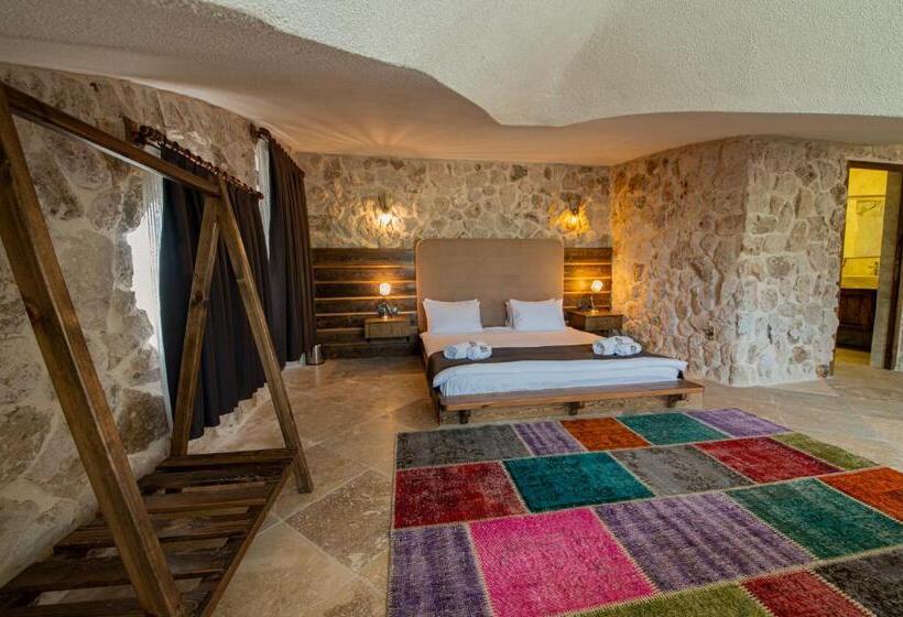 سوییت دوبلکس, Cappadocia Hobbit House