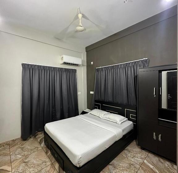 Номер Стандарт с Балконом, Zahir Residency