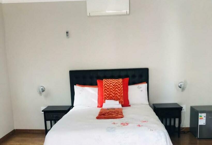 Номер Стандарт, Luyolo Guest Lodge