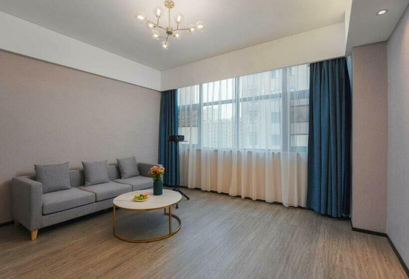 Номер Стандарт, Kyriad Hotel Baoying Jinyuan Square High Speed Railway Station