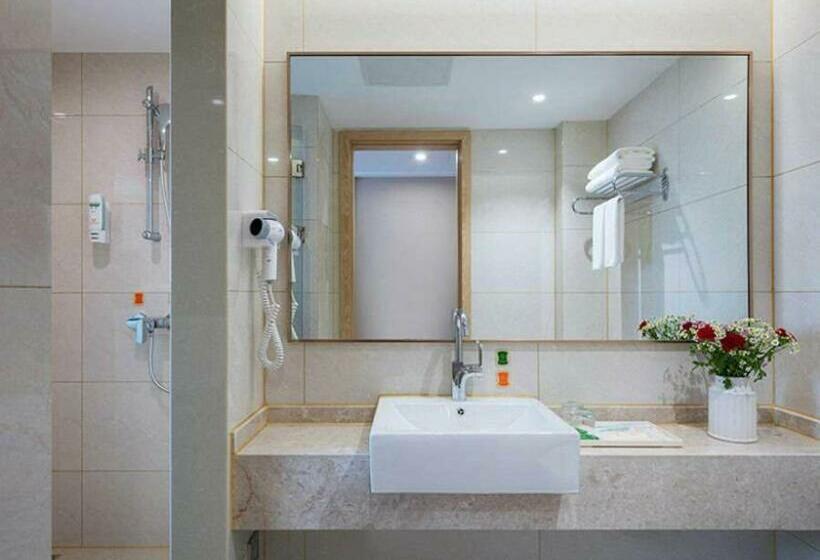 Семейный Номер Deluxe, Vienna International Hotel Taizhou Wenling Branch