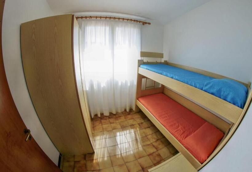 Апартаменты 2 Спальни, Blu Baita