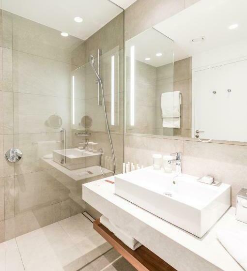 Camera Standard Letto King, Doubletree By Hilton Hotel Wroclaw