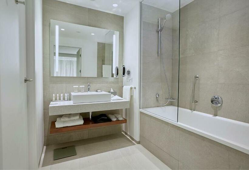 Camera Deluxe Letto King, Doubletree By Hilton Hotel Wroclaw