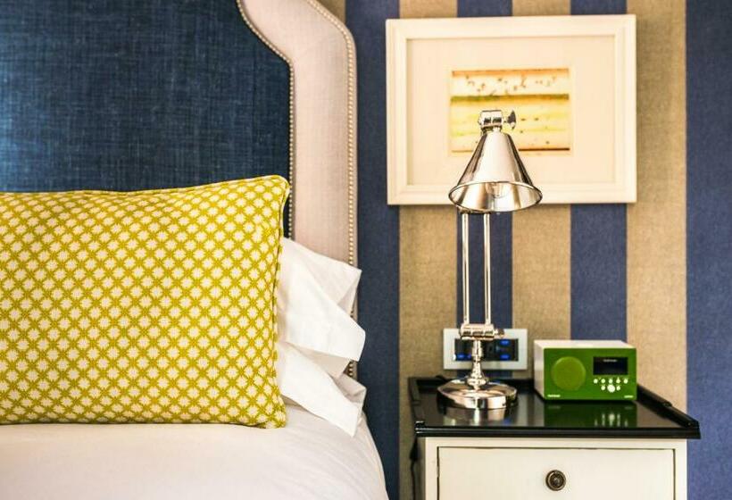 带露台的套间, Vmaison Hotel Messina