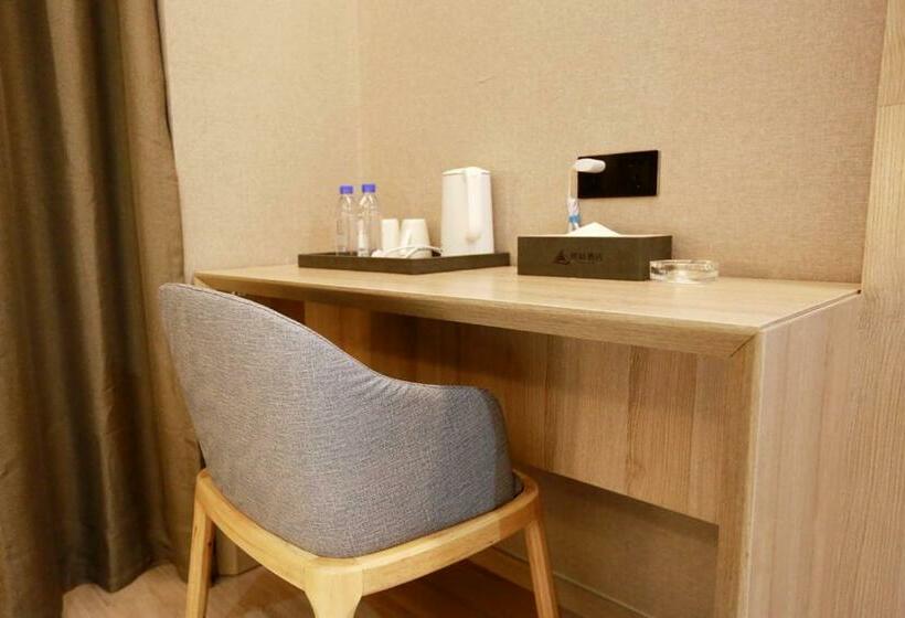 Номер Стандарт, Morning Hotel, Fengcheng High  Speed Railway Station
