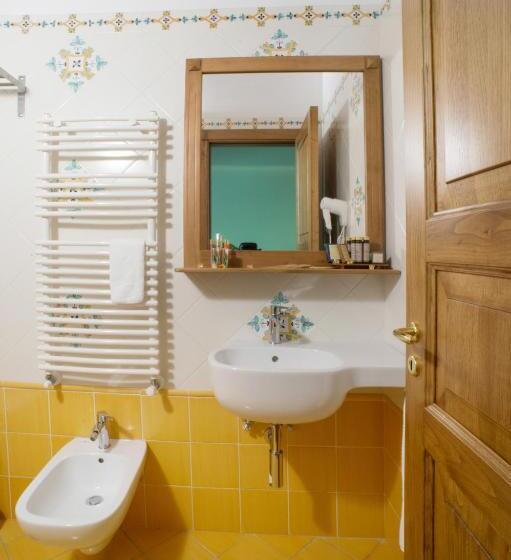 Номер Deluxe, Historic Boutique Hotel Maccarunera