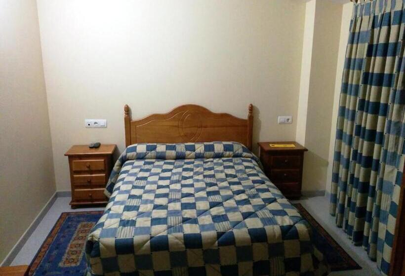 Номер Стандарт, Hostal Carmen