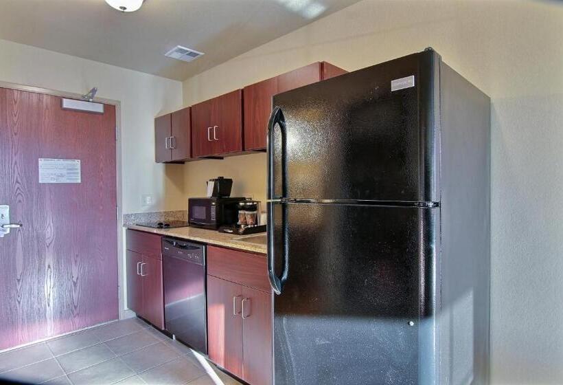 스위트, Cobblestone Hotel & Suites   Mccook