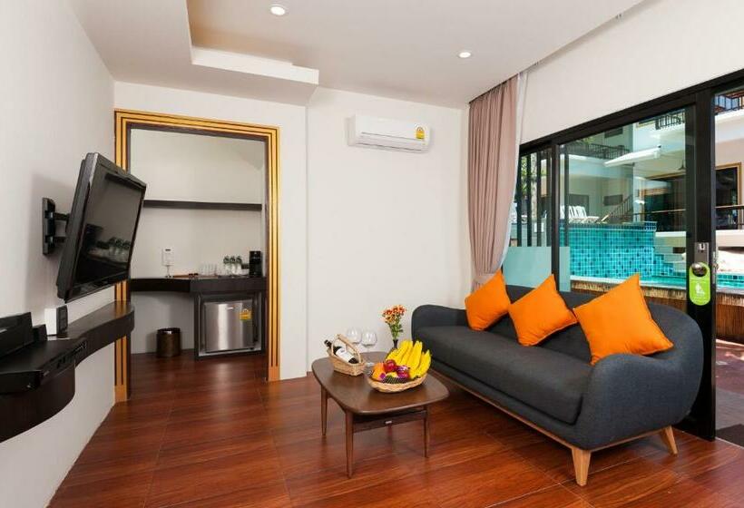 Семейный Номер Вид на Море, Simple Life Cliff View Resort