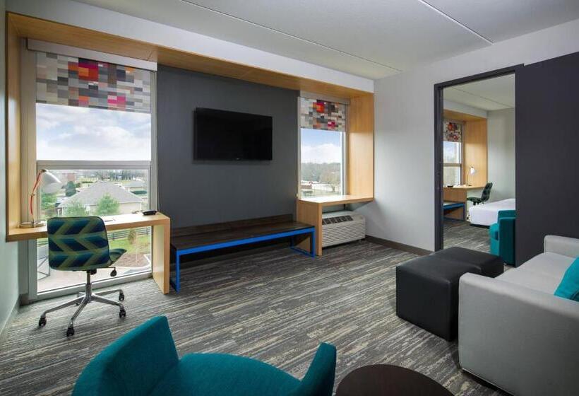 キングサイズベッドのスイートルーム, Aloft Louisville East