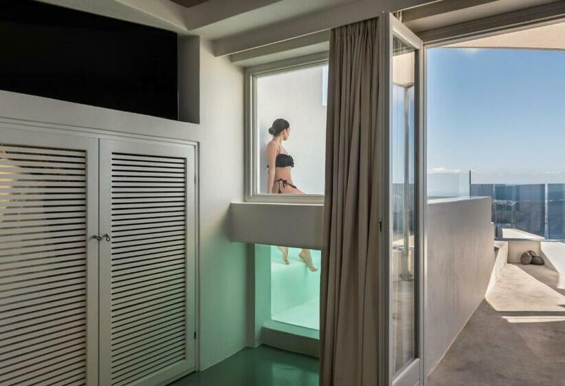 Deluxe люкс с видом, West East Suites