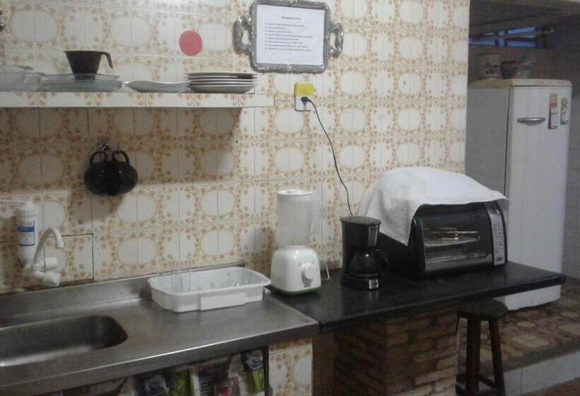 Одноместный Номер Basic, Praieiro Hostel Albergue