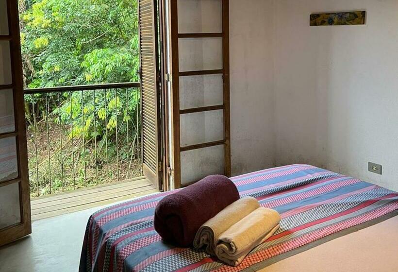 اتاق لوکس, Sambaqui Hostel