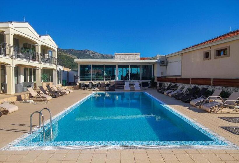 آپارتمان 2 خوابه, Spa Resort Bečići