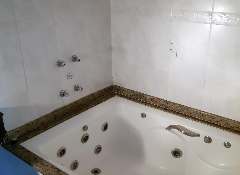 마스터 룸, Cristal Rio Claro