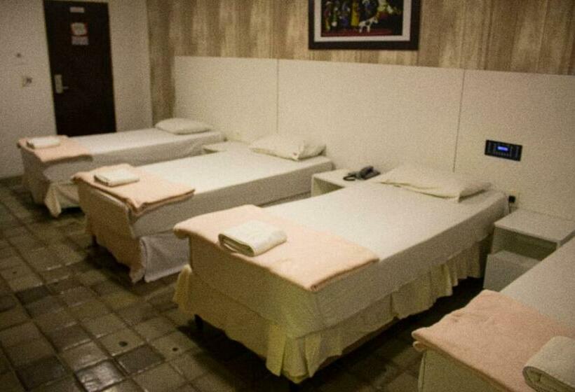 Четырехместный Номер Deluxe, Caruaru Pallace