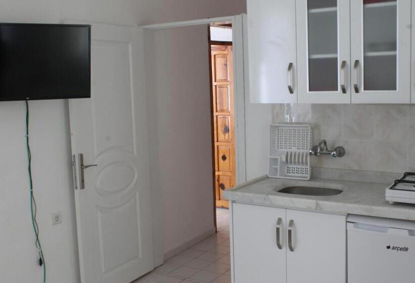 سوییت خانوادگی, Sarıhan Apart Otel